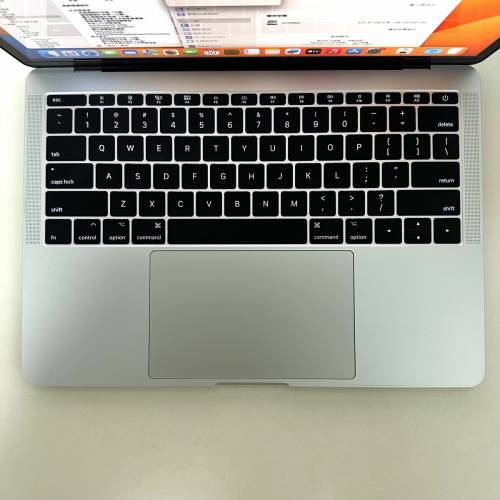 MacBook Pro 13&lsquo;&rsquo;吋 2K識別率 16G RAM 256G SSD  i5 retina手提電腦二手文書型筆...