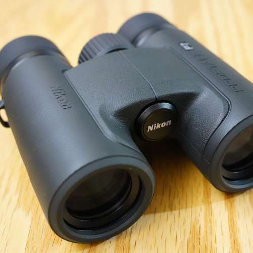 Nikon PROSTAFF P7 10X30 尼康變焦雙筒望遠鏡 演唱會觀鳥必備