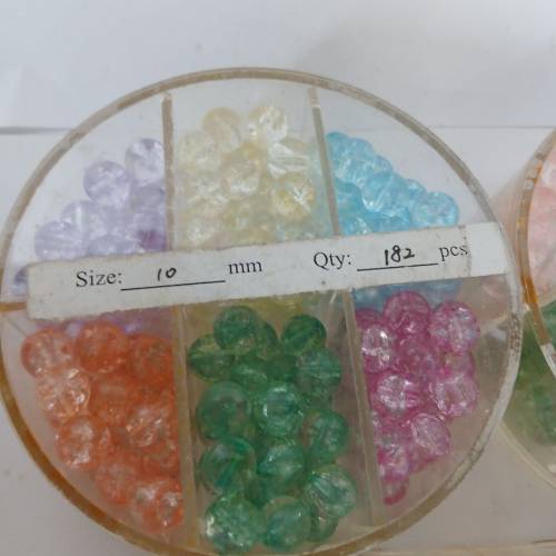 一手三盒 10/14mm彩色水晶有孔珠加一條10mm 18寸頸鏈  如照片，合diy 手作， 全部清...