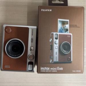Fujifilm Instax Mini Evo (啡色)