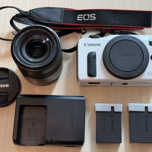 Canon EOS M 連18-55mm鏡頭