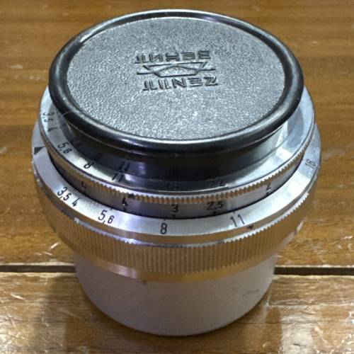 Zeiss Planar 35mm f3.5 rangefinder lens