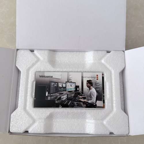 Blackmagic Design URSA Viewfinder