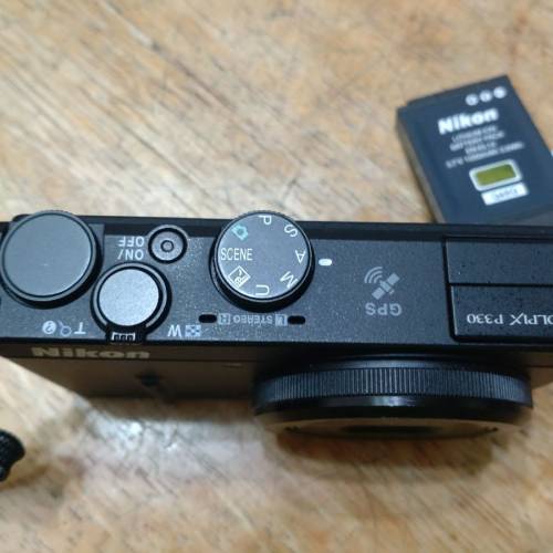 Nikon Coolpix P330