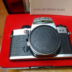 Leica R5 with 59mm F2 0
