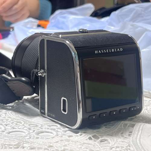 Hasselblad 907X CFV II 50C + 45mm f3.5 extra battery and original charger