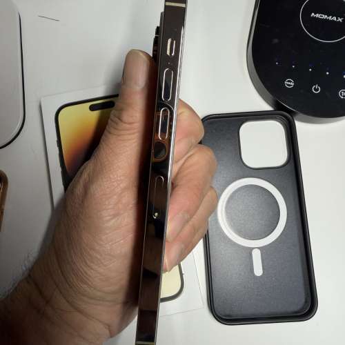 99%New iPhone 14 Pro Max 128GB 行貨1手機 金色、電78%100 %正常操作、有盒全套全...