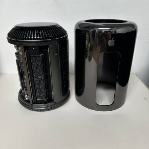 Apple Mac Pro 圓筒型工作站 64Gram 1TBSSD 台式機