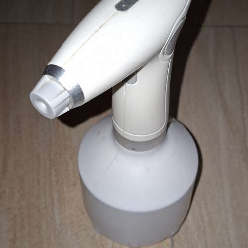 充電的電動噴霧器
