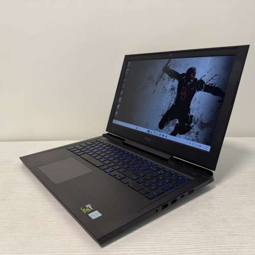 Dell G7 旗艦電競筆電｜8g ram/256m2/1060max q 6g $1799 屯門兆康交收