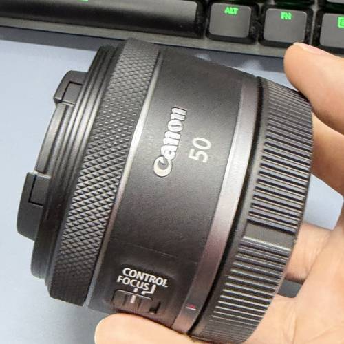 0花 全新沒分別 室內用過一次 Canon RF50mm F1.8 STM for Canon RF Mount