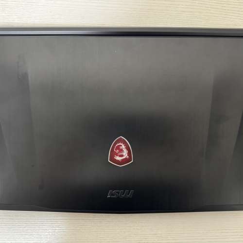 Msi 電競筆電 i7 7700h/16g ram/128m2 ssd+500 hhd/GTX1050/1920x1080p）/紅色背光鍵...