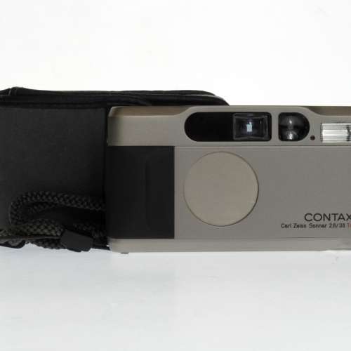 Contax T2 Titan 35mm Point & Shoot Film Camera #223010