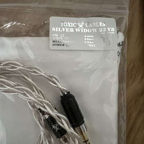 Toxic Cables Silver Widow SW22 V3 銀寡婦