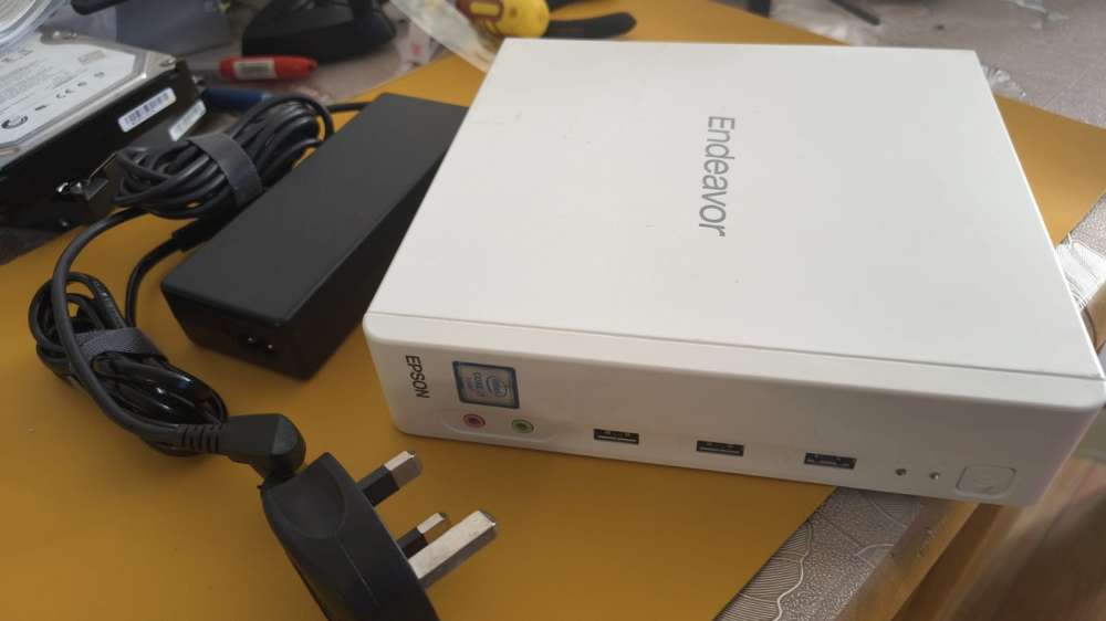 Epson 小型PC、Endeavor ST180E Intel 6代準系統、內置WiFi藍芽，正版
