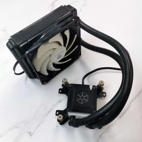 SilverStone Tundra TD03-E 一體式 CPU 120 水冷 散熱器 Liquid Cooler Intel