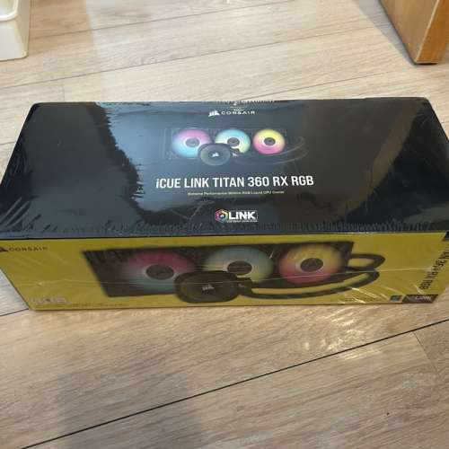 Corsair iCUE LINK TITAN 360 RX RGB 水冷散熱器