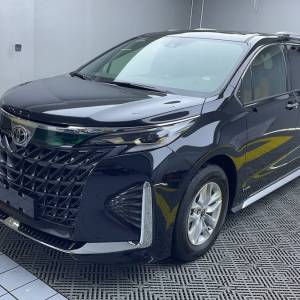 國內代購任何貨品，亦有汽車車衣、改色、貼膜上門服務。手藝靚，經驗豐富多年師父