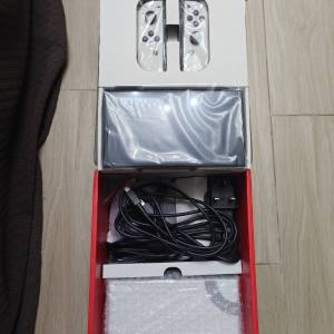 極少用極新Switch Oled白色全套配件齊