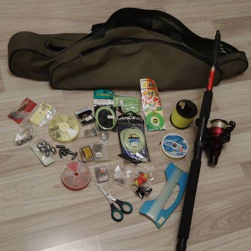 玻璃纖維魚魚竿套裝+大量釣魚用品