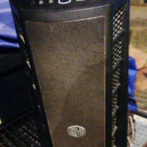 CM MATX 玻璃則板機箱