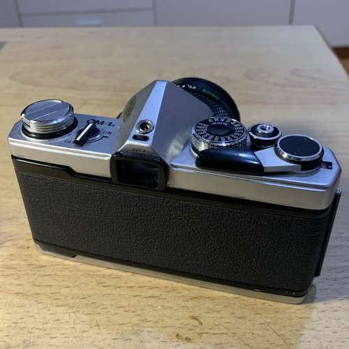 平用Olympus Om-1連原廠50mm 1.4大光圈鏡頭 9成新已上