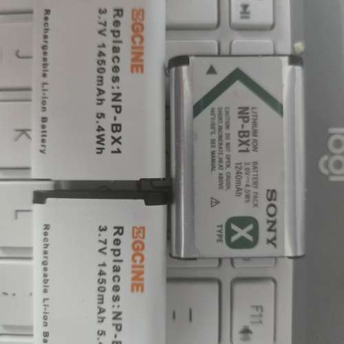 GCINE NP-BX1 大容量電池X2加上USB充電寶盒