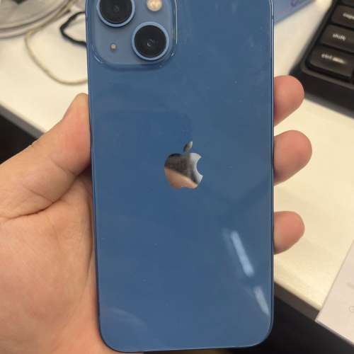 Apple Iphone 13 256GB 藍色 行貨 電76% 原裝