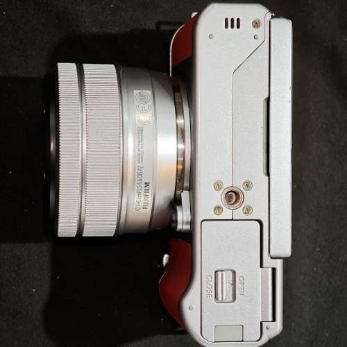 Fujifilm XA5  富士 X-A5 + 15-45 冇盒冇單 跟 1 電一充 功能正常 95% new