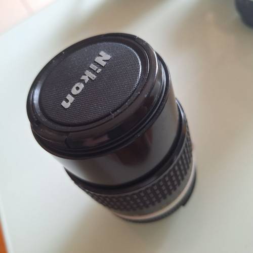 Nikon AI S 105mm f2.5 lens