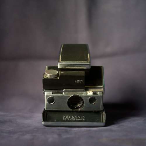 mint camera polaroid slr670