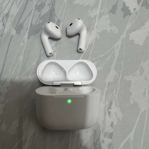 AirPods 4 anc