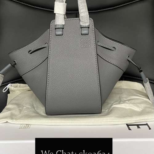 Loewe Hammock Hobo