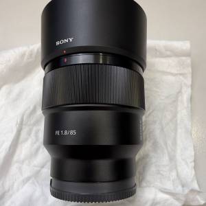 Sony FE 85mm F1.8 99% new (SEL85F18) 原廠遮光罩