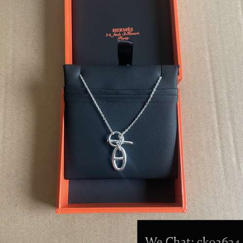 Hermes 豬鼻子項鏈