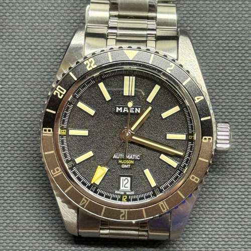 Maen Hudson GMT