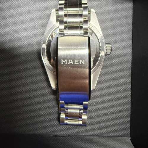 Maen Hudson GMT