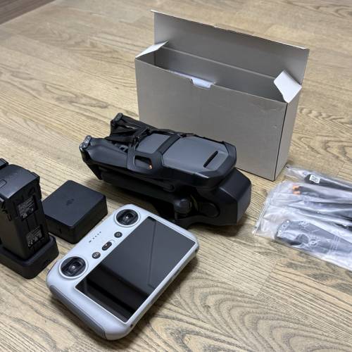 DJI Mavic 3 Pro 全能套装｜换新后未飞行｜配件齐全｜香港深圳可面交