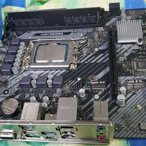 Intel Core i5-12600KF cpu + ASRock B660M-HDV mainboard + Lexar 8GB DDR4-3200 ram
