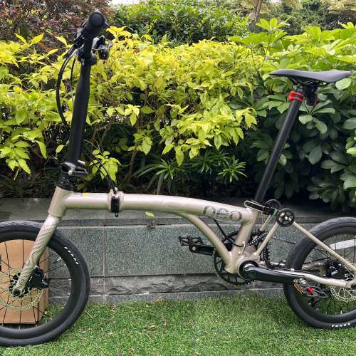 亮光鈦色 JAVA NEO 9速 桶軸碟剎 16吋 349 鋁合金折叠車 （三折叠小布 國布 ）送前...