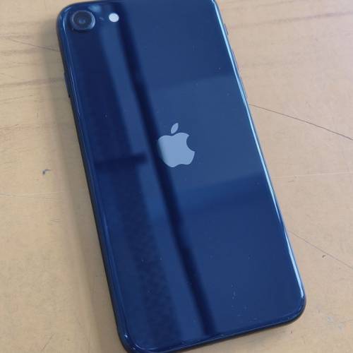 iPhone SE 3 128gb港行淨機(超新淨，所有功能正常)