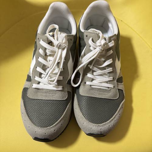 Mizuno 球鞋