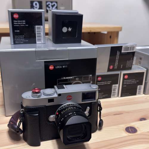 Leica M11 銀色 Silver (保養至26/09) + 35mm APO Summicron + 75mm Summilux f1.4 ...