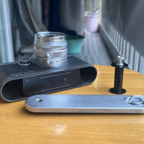Yashica YE 旁軸可換鏡頭底片相機