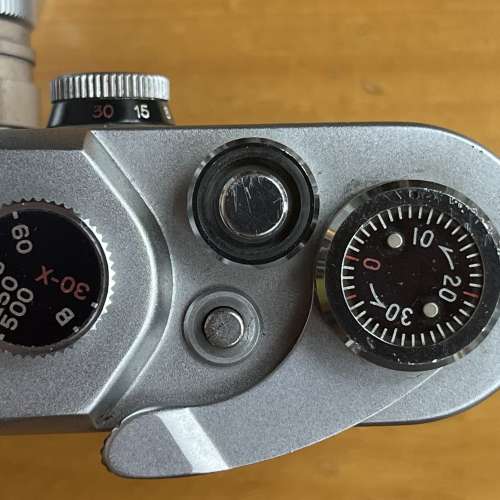 Yashica YE 旁軸可換鏡頭底片相機