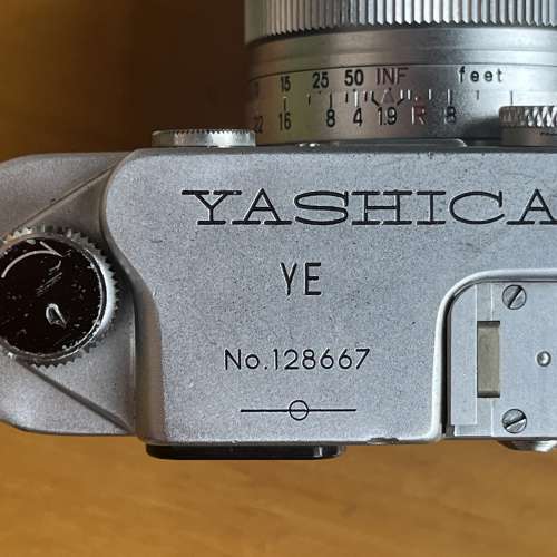 Yashica YE 旁軸可換鏡頭底片相機