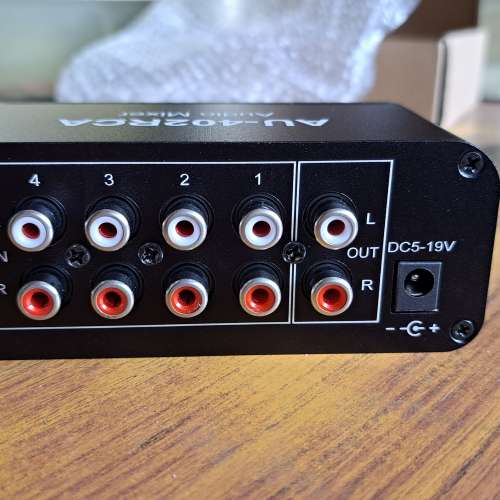 全新迷你音頻mixer/ 分線器