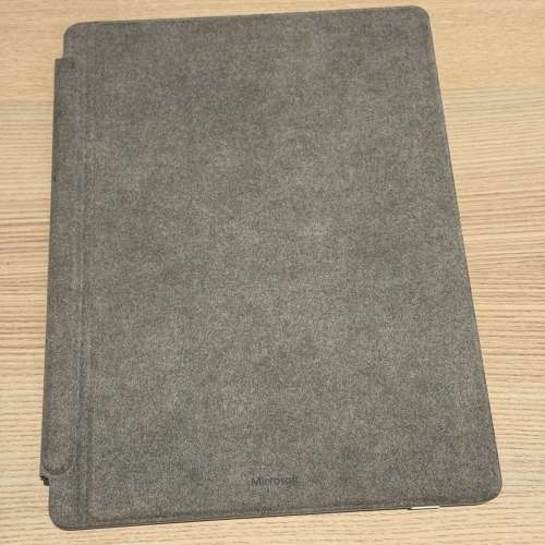 (不議價)Surface Pro 8 i5 8GB RAM, 256GB 100%電