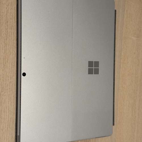 (不議價)Surface Pro 8 i5 8GB RAM, 256GB 100%電