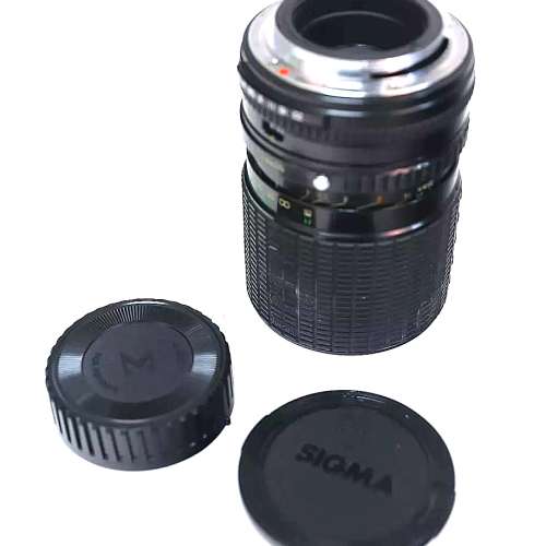 推前105mm拉闊35mm焦点不变.全程微距鏡. pentax 接口全金属玻璃製.不合只会全自動的...